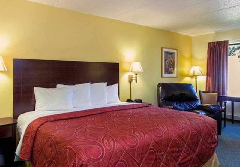 Econo Lodge Mayo Clinic Area Rochester Exterior photo
